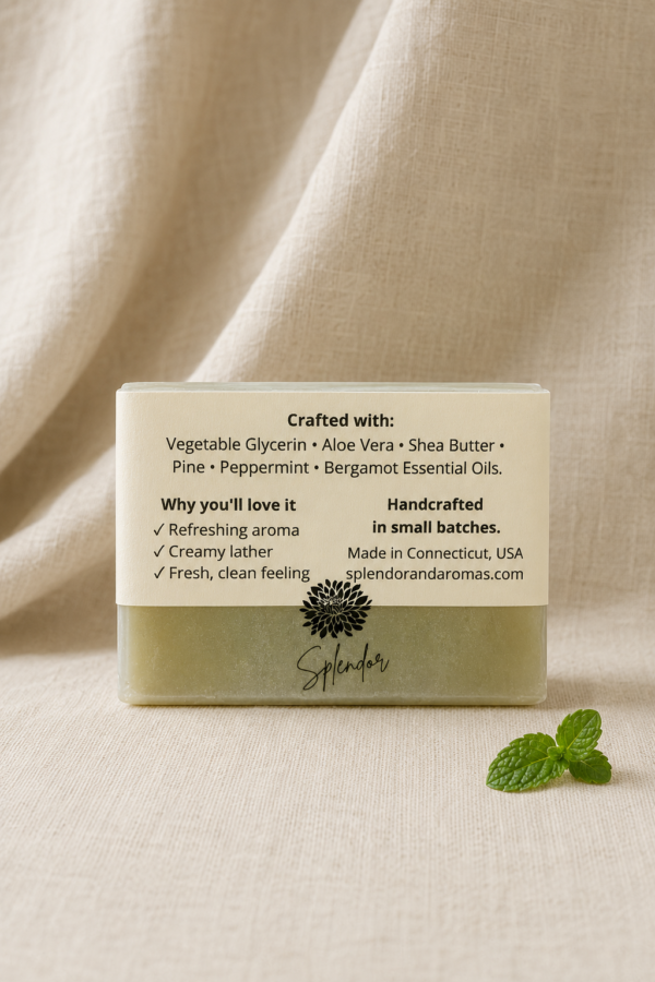 Forest Breeze • Jabón Artesanal de Pino, Menta y Aloe Vera