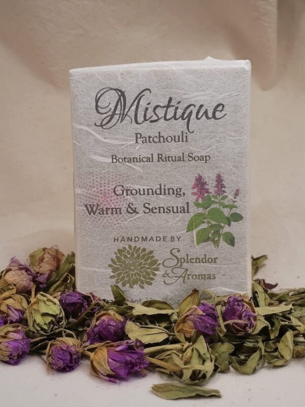 MISTIQUE etiq Mistique Artisan Soap